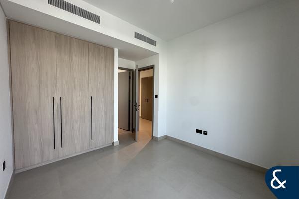 SINGLE ROW | LIGHT WOOD STYLE | AVAILABLE